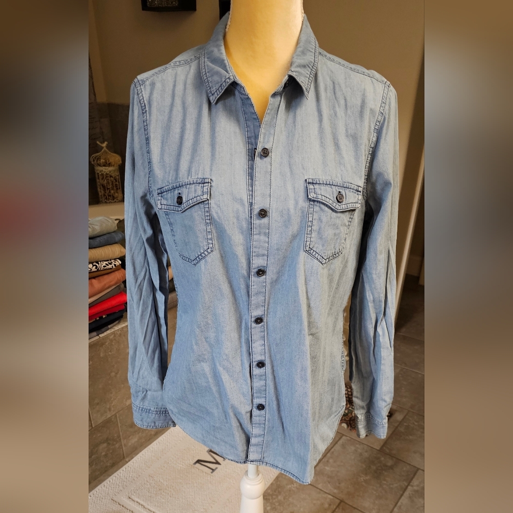 Denim old navy shirt